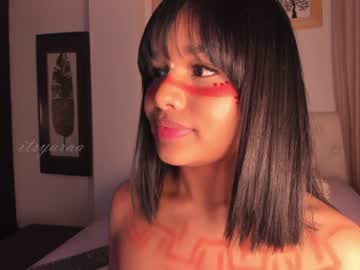 girl cam all day itsyaraa image #924139