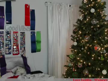 girl cam all day foxy_gamer image #8380428