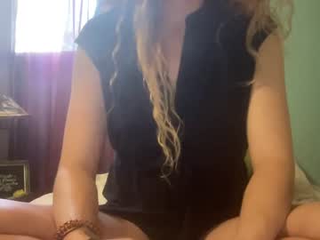 girl cam all day preggypops image #4934434