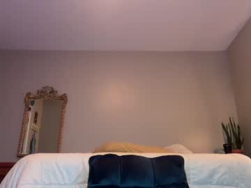 girl cam all day bumble_bees45 image #4993093