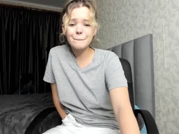 girl cam all day dianaholiday image #2952570