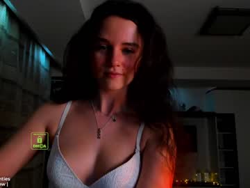 girl cam all day demurelixir image #6903002