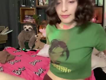 girl cam all day wonderland_stia image #6645678
