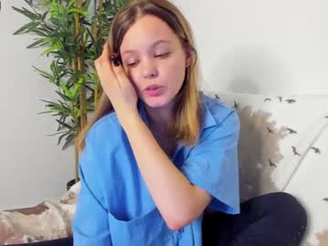 girl cam all day dianaholiday image #3711598