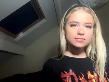 girl cam all day allanarey151 image #7846341
