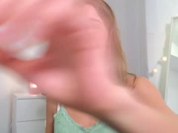 girl cam all day eli_sun image #5714703