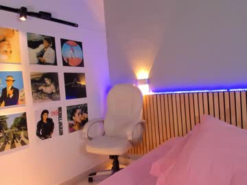 girl cam all day little_effy18 image #6286351