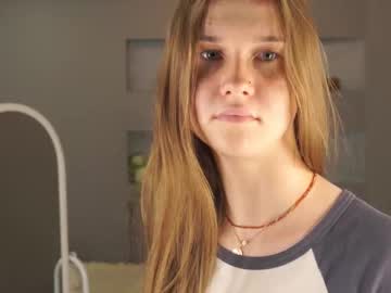 girl cam all day bananini_anallove image #9550874