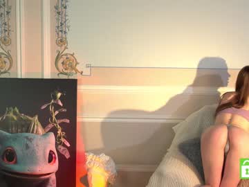 girl cam all day ella_knockers_xl image #5270737