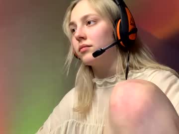 girl cam all day holydori image #1395925