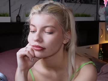 girl cam all day victoriabeverly image #8243581
