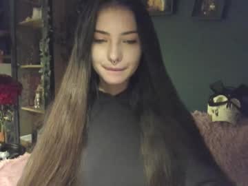 girl cam all day bmwm5f90 image #8770049