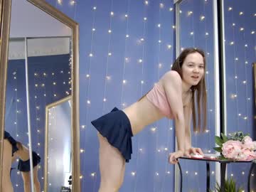 girl cam all day kriskras__ image #4208433