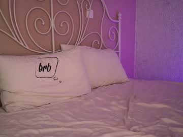 girl cam all day smiling_princess image #2733979