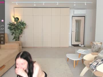girl cam all day oki_dokie image #4559735