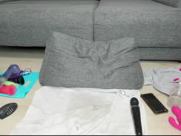 girl cam all day honey_sunshine image #2047253