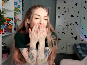 girl cam all day thisisamelia image #3831790