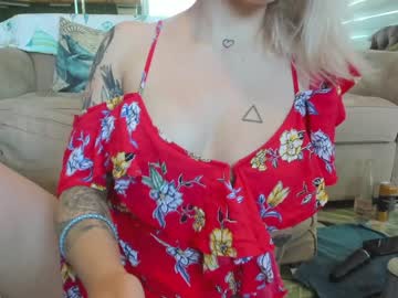 girl cam all day honey_sunshine image #2350442