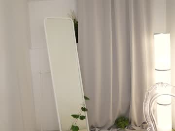 girl cam all day silent_chill image #6198129