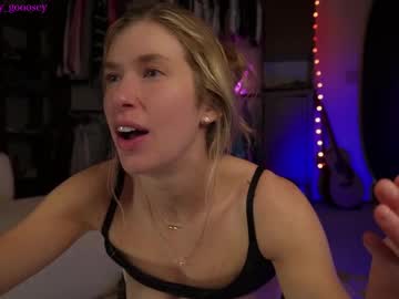 girl cam all day lucy_gooosey image #8682858