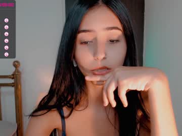 girl cam all day gummy_bear7 image #2715888