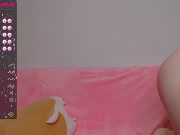 girl cam all day small_blondee image #3024079