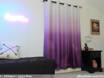 girl cam all day foxy_gamer image #4099949