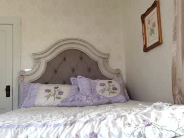 girl cam all day littlegreekflower image #8034758