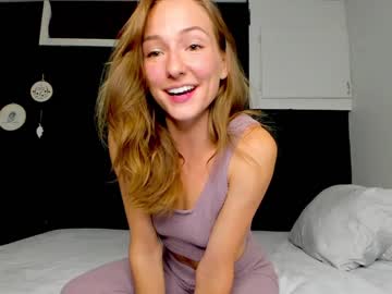 girl cam all day innocentprovenguilty image #2761446