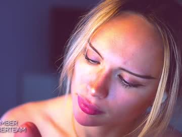 girl cam all day emmber image #2351681