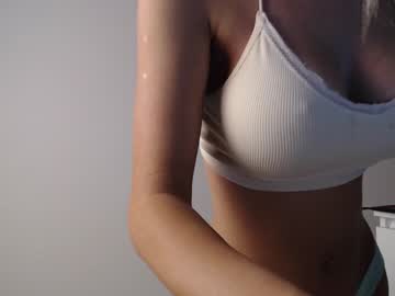 girl cam all day trixie_taylor image #4643621
