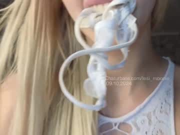 girl cam all day lesi_moonie image #7822987