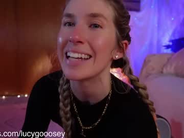 girl cam all day lucy_gooosey image #9100799