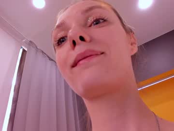 girl cam all day bb_lourels image #4805414