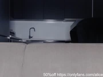 girl cam all day smileyouarehere image #1023051