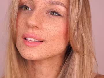girl cam all day artease image #9095381