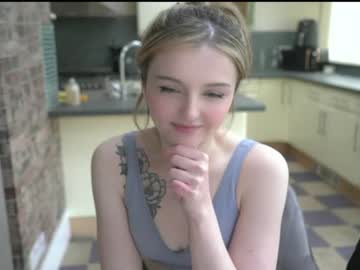 girl cam all day lucydelovely image #3617137
