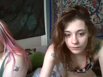 girl cam all day fell777_ image #8319635