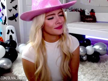 girl cam all day oliviaowens image #2790092