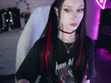girl cam all day uindi image #9008127