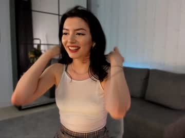 girl cam all day julietaromaniss image #6868003