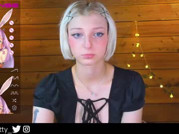 girl cam all day lit1le_kitty_ image #2962286