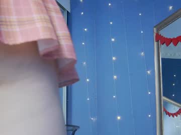girl cam all day kriskras__ image #8114639