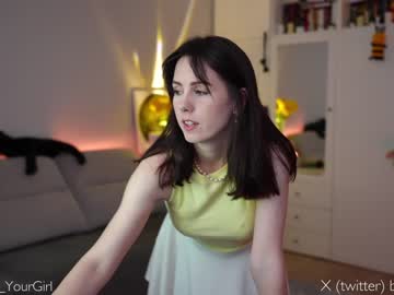 girl cam all day _blackbee_ image #5646382