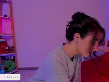 girl cam all day annie_dreams image #1726619