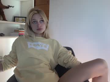 girl cam all day joobeelee image #948099