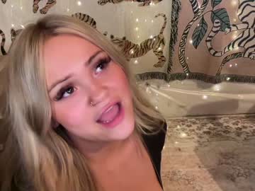 girl cam all day ari_02 image #5353896