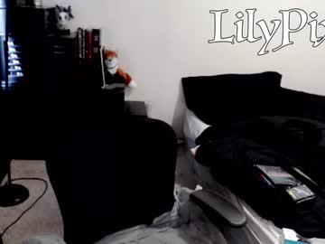 girl cam all day lilypixel image #1410651