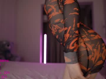 girl cam all day lindamei image #2321660