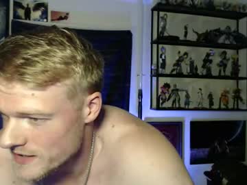 man cam all day blondebod image #9587668
